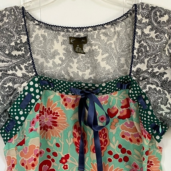 Anthropologie FEI Flores Peasant Top Blouse Mixed Media Silk Floral Embroidery 8 - Picture 2 of 12
